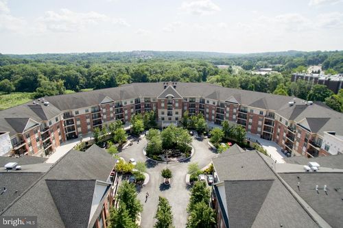 523 Carson Ter, HUNTINGDON VALLEY, PA, 19006-4721 | Card Image