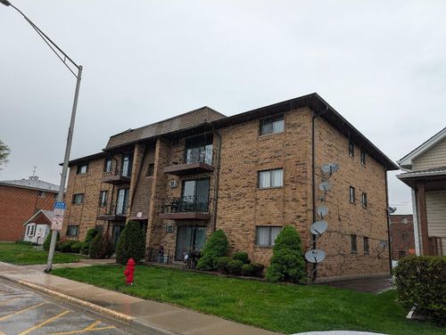 2b-6348 Washington St, Chicago Ridge, IL, 60415-1531 | Card Image