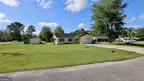 101 Willow Lake Dr, Kingsland, GA, 31548-6409 | Card Image
