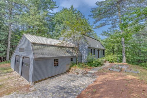 40 Prospect Ridge Rd, Holderness, NH, 03245-5243 | Card Image
