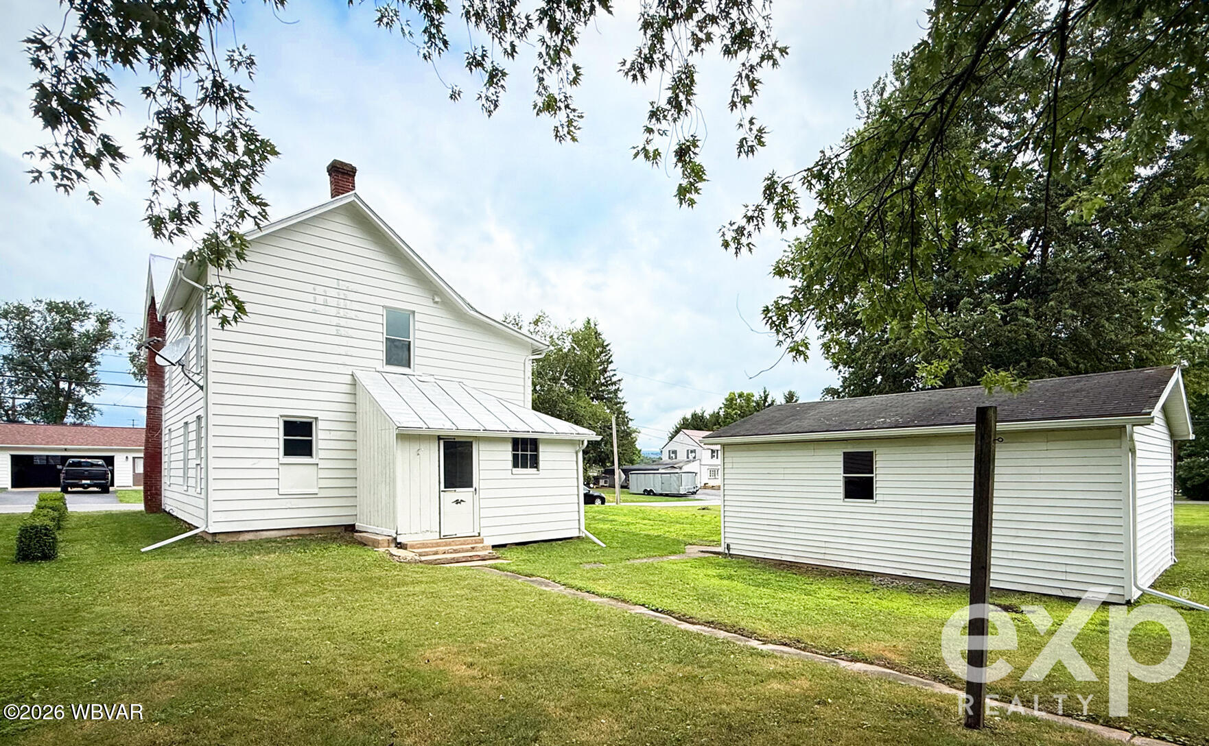 Residential in Allenwood 5