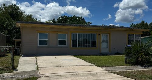 903 Pine St, Titusville, FL, 32796-5915 | Card Image