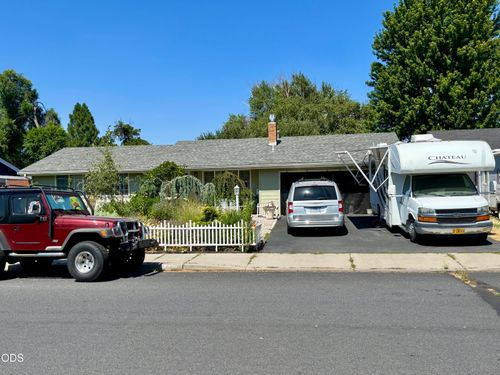 4731 Memorie Ln, Klamath Falls, OR, 97603-8032 | Card Image