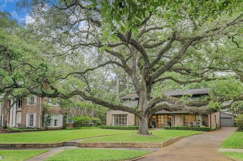 3735 Del Monte Dr, Houston, TX, 77019-3017 | Card Image