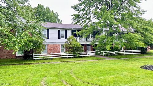 15-24 Washington Sq, Euclid, OH, 44143 | Card Image