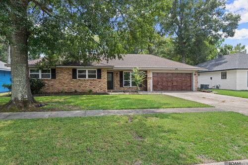 14442 Acacia St, Baton Rouge, LA, 70819-3905 | Card Image