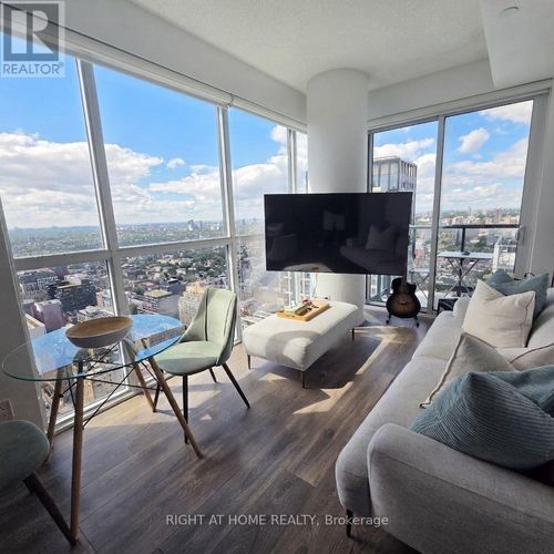 4606-87 Peter Street, Toronto (Waterfront Communities), ON, M5V2G5 | Card Image