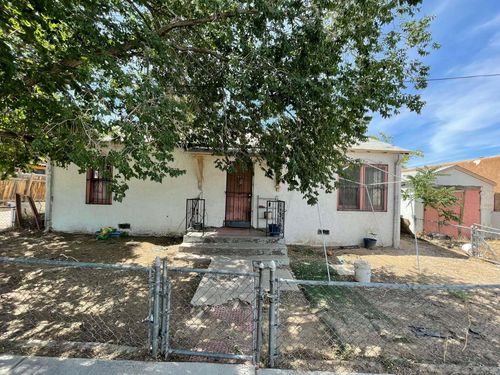 712 Thaxton Ave Se, Albuquerque, NM, 87102-4862 | Card Image
