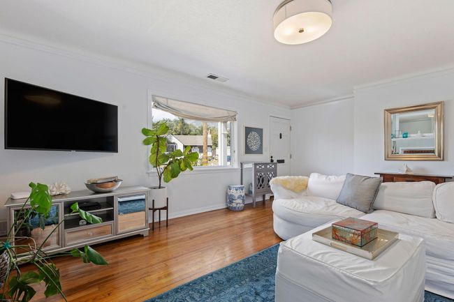 2901 Valencia Dr, House other with 3 bedrooms, 2 bathrooms and null parking in SANTA BARBARA CA | Image 4