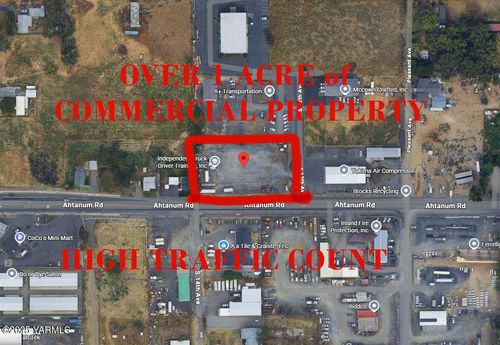 2907 Ahtanum Rd, Union Gap, WA, 98903 | Card Image