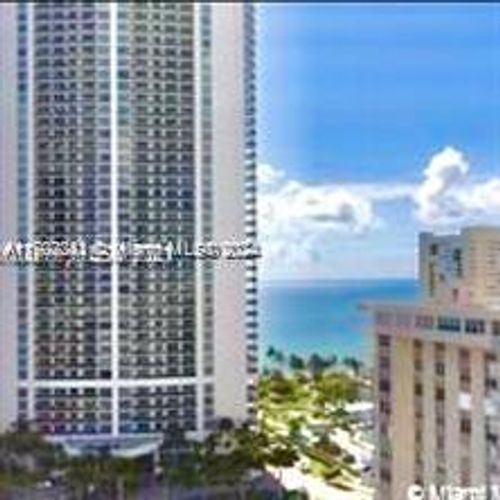 ph1-1833 S Ocean Dr, Hallandale Beach, FL, 33009-4941 | Card Image