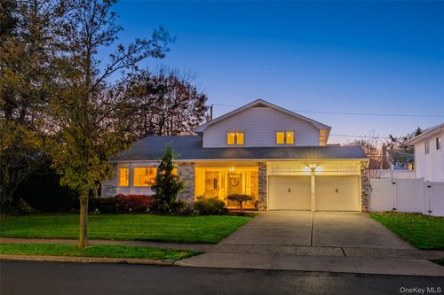 1734 Roberta Ln, Merrick, NY, 11566-2864 | Card Image