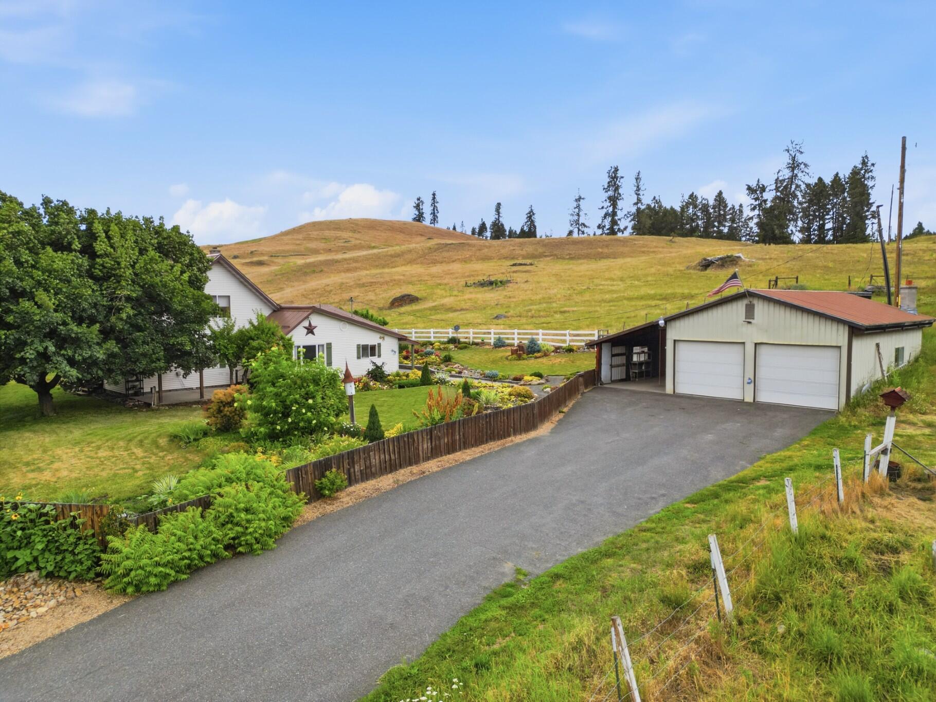 Residential in COLVILLE 2