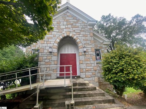 413 W Farley Avenue, Laurens, SC, 29360 | Card Image