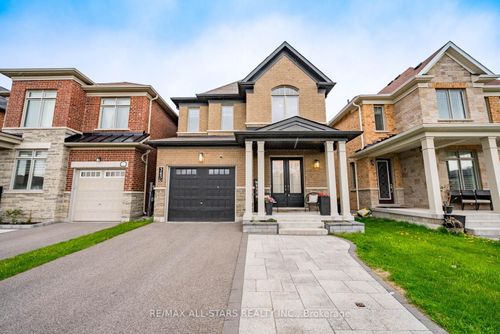 343 Busato Dr, Stouffville, ON, L4A4V1 | Card Image