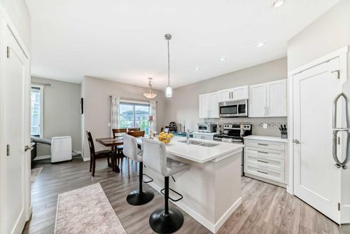 303-428 Nolan Hill Drive Nw, Calgary, AB, T3R0V4 | Card Image