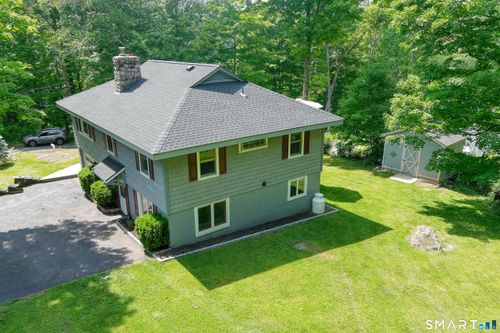 1 Lookout Dr, Ridgefield, CT, 06877-2622 | Card Image