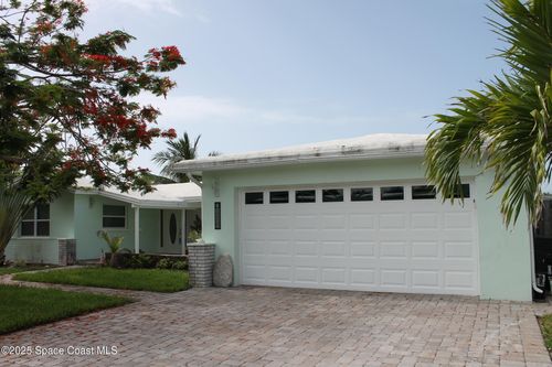 418 Sandpiper Dr, Satellite Beach, FL, 32937-3725 | Card Image