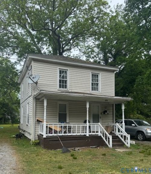 318 E Pinner St, Suffolk, VA, 23434-3746 | Card Image