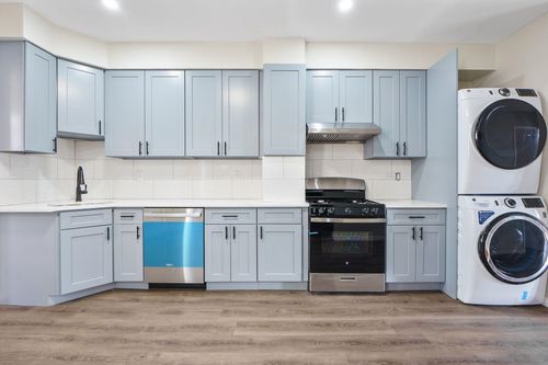 2-169 1/2 Prospect Ave, Bayonne, NJ, 07002 | Card Image