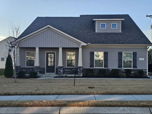 300 Durum St, Shelbyville, TN, 37160-4163 | Card Image