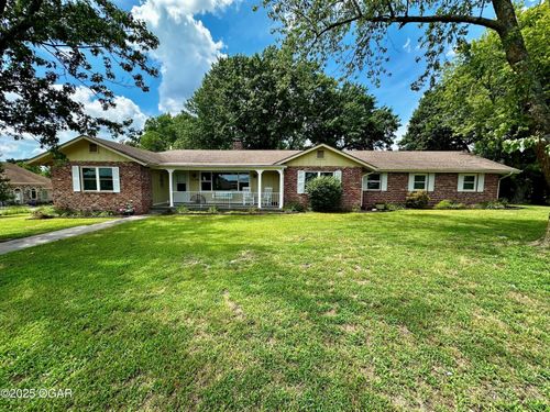5028 Brookwood Dr, Joplin, MO, 64804-4921 | Card Image