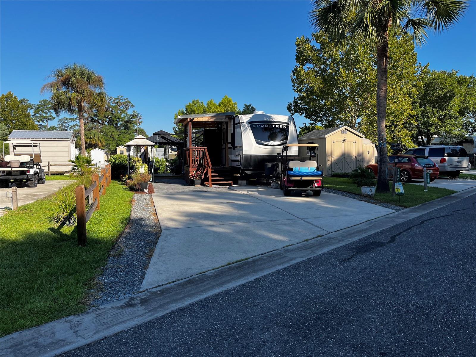 104th Ter, Silver Springs, FL 34488