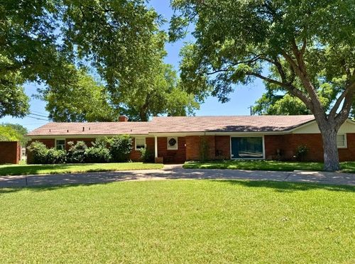 1401 Woodridge Dr, Abilene, TX, 79605-4824 | Card Image
