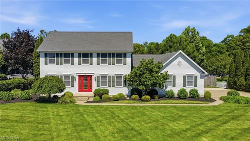 702 Heron Dr, Huron, OH, 44839-9117 | Card Image