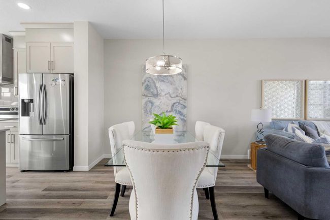 427 Lucas Blvd Nw, House other with 3 bedrooms, 3 bathrooms and 2 parking in Calgary AB | Image 5