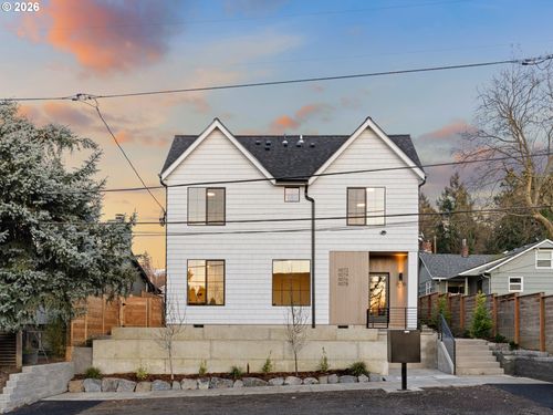 4-11076 Sw 61st Ave, Portland, OR, 97219-6771 | Card Image