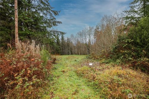 124 Old Hill Rd, Aberdeen, WA, 98520-7300 | Card Image