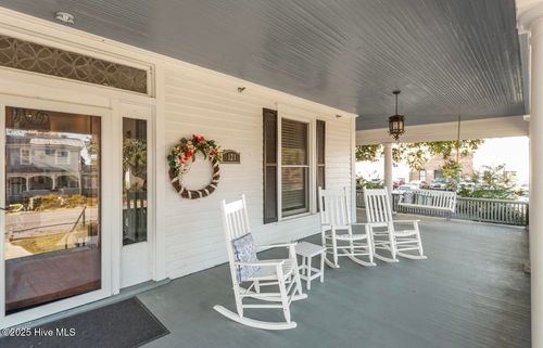 205-121 E 2nd St, Washington, NC, 27889-5289 | Card Image