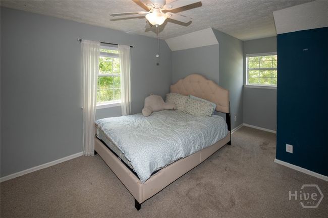 Upstairs Bedroom | Image 30