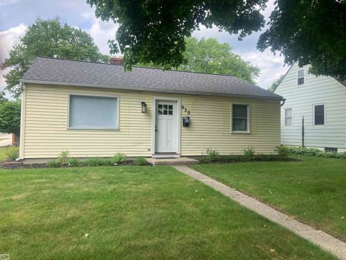 930 W Third Street, Rochester, MI, 48307 | Card Image