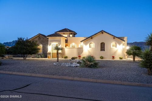 5677 Calle De Paradise, Las Cruces, NM, 88011 | Card Image