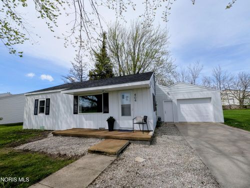 404 Park St, Archbold, OH, 43502-1350 | Card Image