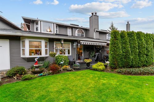 23-6061 Boundary Dr W, Surrey, BC, V3X2A6 | Card Image