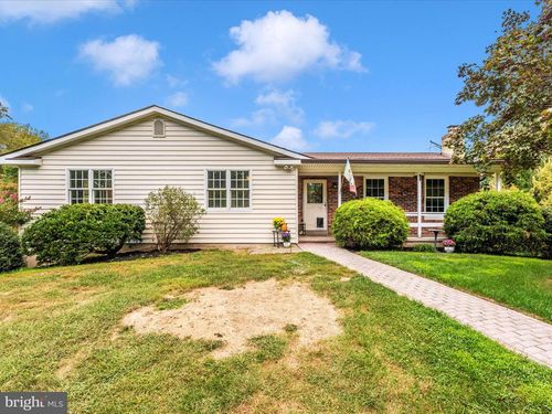 1855 Long Corner Rd, MOUNT AIRY, MD, 21771-3812 | Card Image