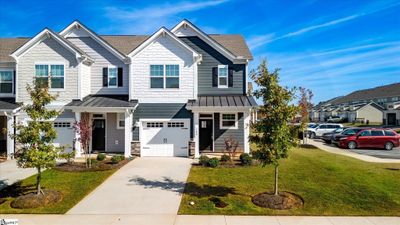 300 Rodessa Lane, Townhouse with 3 bedrooms, 2 bathrooms and 1 parking in Travelers Rest SC | Image 2