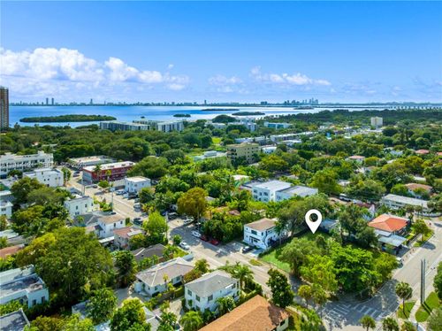 508 Ne 67th St, Miami, FL, 33138-5621 | Card Image