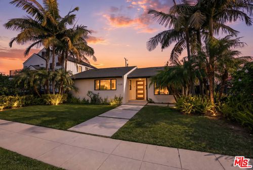 11215 Hannum Ave, Culver City, CA, 90230-5525 | Card Image
