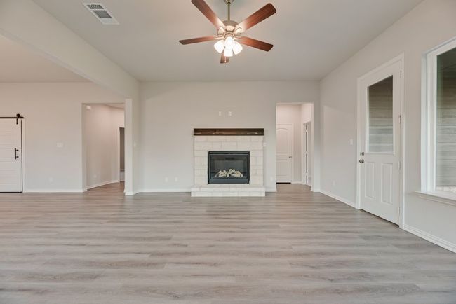 1412 Cedar Trl, House other with 3 bedrooms, 2 bathrooms and null parking in Azle TX | Image 12
