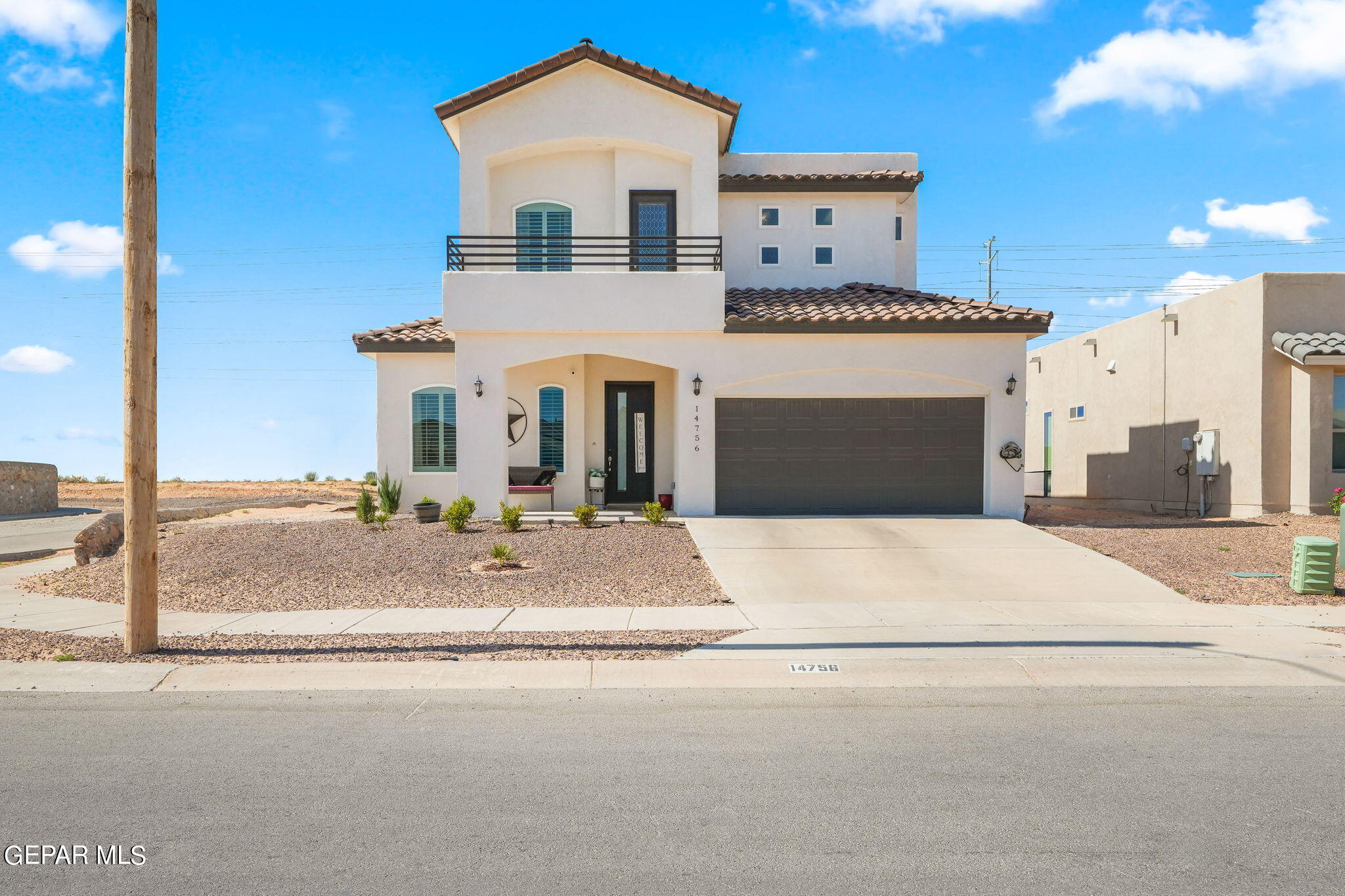 John Mcneely Ave, El Paso, TX 79938