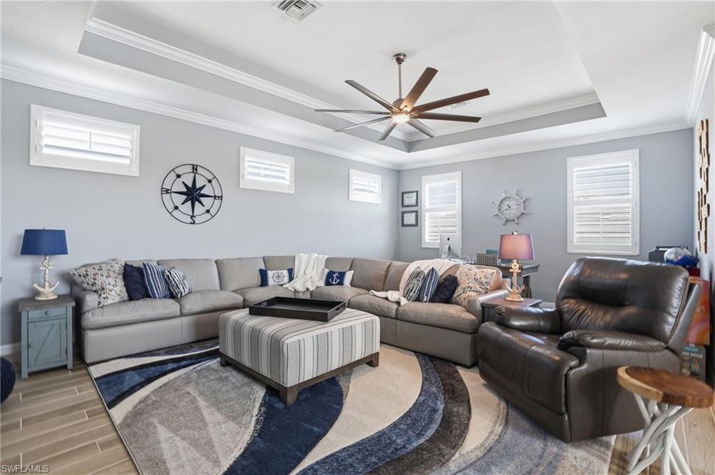 Residential in PUNTA GORDA 4