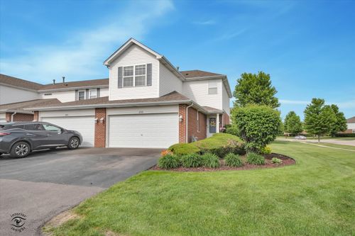 2733 Foxwood Dr, New Lenox, IL, 60451-8533 | Card Image