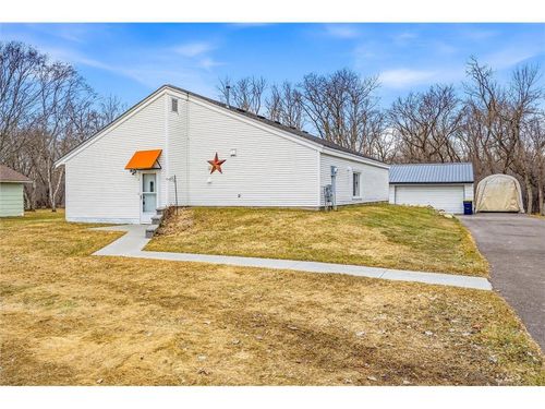 30120 Akerson St, Lindstrom, MN, 55045-9561 | Card Image