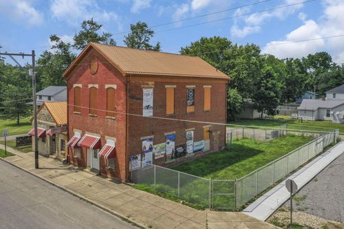 220 W Main St, Tarlton, OH, 43156-1025 | Card Image