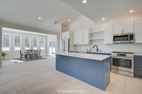 17-52 Whispering Pines Place, Conway, NH, 03860 | Card Image