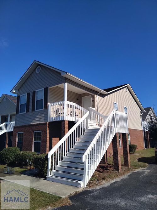 230 Magnolia Plantation Ct, Hinesville, GA, 31313-2426 | Card Image